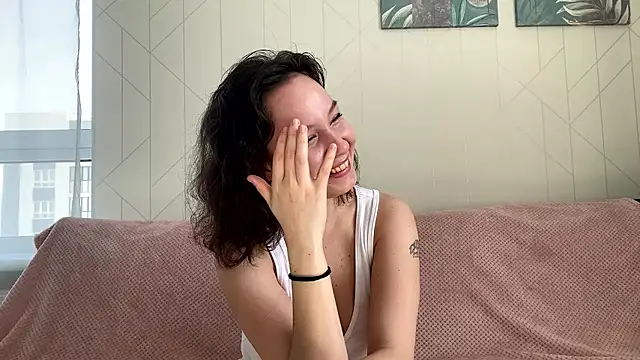 Snapshot of Mila_petal chatting on March 30, 2026, 9:44 am Mila petal online show from March 30, 2026, 9:44 am