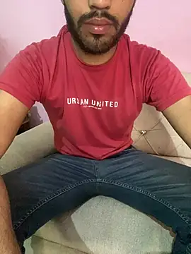 hotyyyyjonny online show from April 28, 2026, 3:55 am