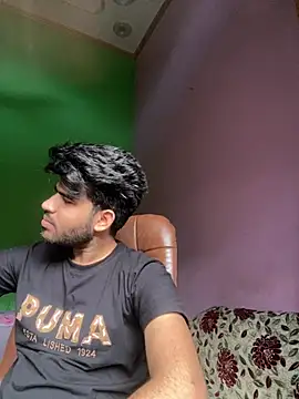 Snapshot of hotyyyyjonny chatting on July 9, 2026, 2:45 am hotyyyyjonny online show from July 9, 2026, 2:45 am