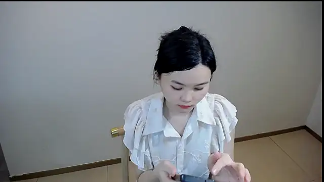 Snapshot of Shaurk chatting on March 31, 2026, 8:05 am Shaurk online show from March 31, 2026, 8:05 am