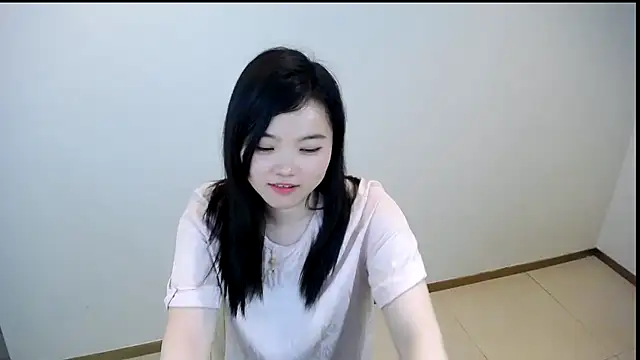 Snapshot of Shaurk chatting on March 21, 2026, 8:19 am Shaurk online show from March 21, 2026, 8:19 am