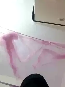 Snapshot of Nnomarh chatting on November 11, 2025, 8:36 pm Nnomarh online show from November 11, 2025, 8:36 pm