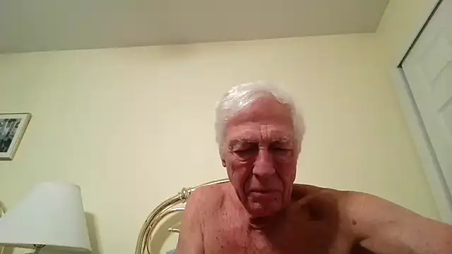 Snapshot of capttp chatting on April 15, 2026, 2:28 am capttp online show from April 15, 2026, 2:28 am