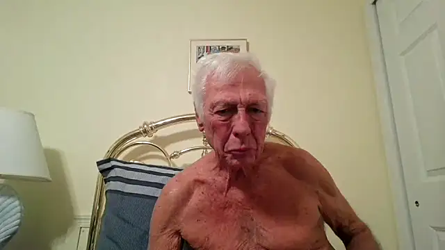 Snapshot of capttp chatting on December 5, 2025, 4:11 am capttp online show from December 5, 2025, 4:11 am