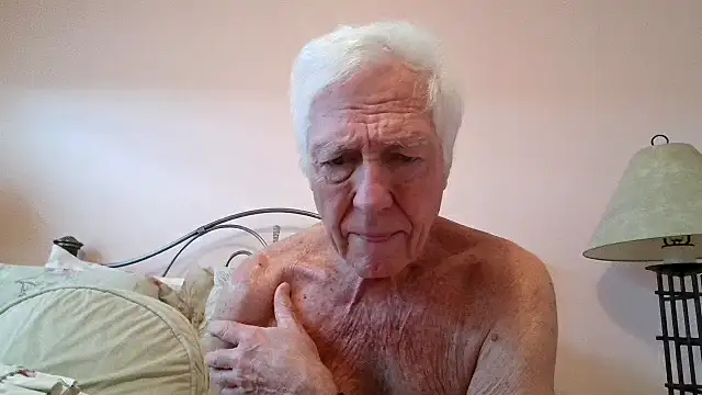 Snapshot of capttp chatting on January 8, 2026, 3:51 pm capttp online show from January 8, 2026, 3:51 pm