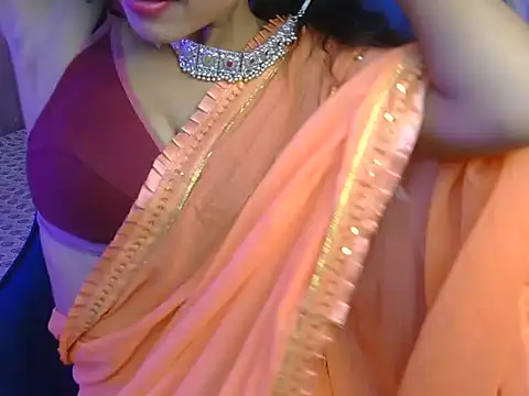 shivani-kumari21 online show from November 24, 2025, 4:29 pm