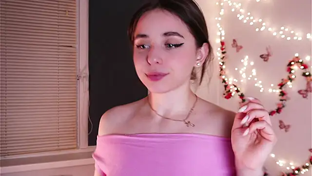 Snapshot of yoyogirlx chatting on March 28, 2026, 1:23 pm yoyogirlx online show from March 28, 2026, 1:23 pm