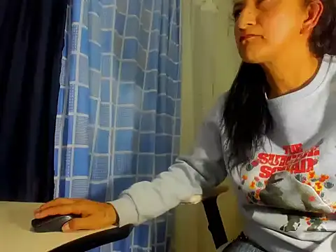 Snapshot of Tiff_Dirty69 chatting on November 28, 2025, 5:29 am Tiff Dirty69 online show from November 28, 2025, 5:29 am