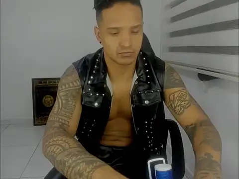 master leather online show from March 23, 2026, 2:50 pm