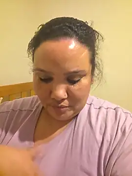 Snapshot of Curvy-Nthabi_X chatting on November 11, 2025, 7:41 pm Curvy-Nthabi X online show from November 11, 2025, 7:41 pm