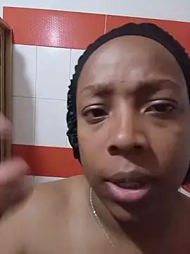 Snapshot of NayraMoon_ chatting on November 26, 2025, 7:25 pm NayraMoon online show from November 26, 2025, 7:25 pm