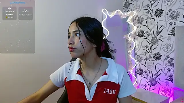 Joselyn tay online show from March 27, 2026, 11:44 am