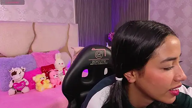Joselyn tay online show from May 13, 2026, 1:18 pm