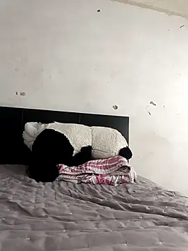 Snapshot of Manu_Hot_xxx_2001 chatting on November 13, 2025, 4:22 pm Manu Hot xxx 2001 online show from November 13, 2025, 4:22 pm