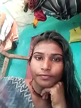 Big Lovexx online show from April 6, 2026, 7:09 am