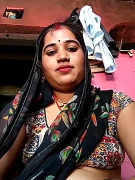 Snapshot of Hot_kamla chatting on April 28, 2026, 5:34 am Hot kamla online show from April 28, 2026, 5:34 am