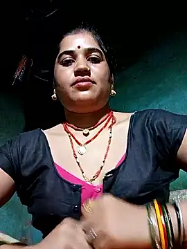Snapshot of Hot_kamla chatting on May 16, 2026, 12:20 am Hot kamla online show from May 16, 2026, 12:20 am