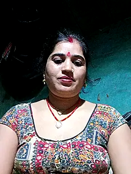 Snapshot of Hot_kamla chatting on May 1, 2026, 11:32 pm Hot kamla online show from May 1, 2026, 11:32 pm