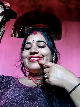 Hot kamla online show from February 16, 2026, 7:07 am