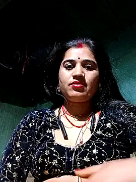 Hot kamla online show from April 10, 2026, 3:41 pm