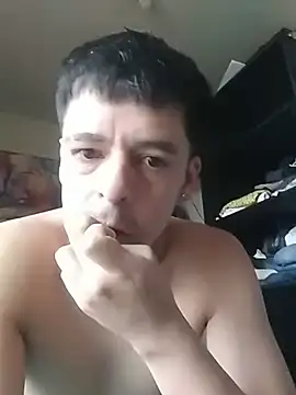 Snapshot of Junior_47 chatting on December 22, 2025, 10:54 pm Junior 47 online show from December 22, 2025, 10:54 pm