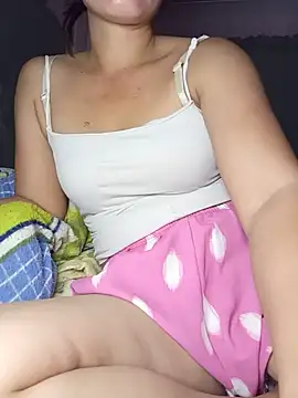 Snapshot of Lyly_sexyy chatting on June 26, 2026, 1:28 pm Lyly sexyy online show from June 26, 2026, 1:28 pm