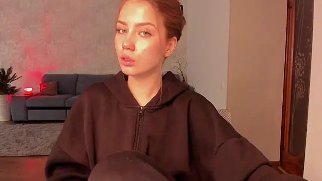 Snapshot of Aurora_Glow21 chatting on April 10, 2026, 4:41 am Aurora Glow21 online show from April 10, 2026, 4:41 am