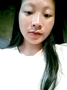 Snapshot of Micky_baby chatting on May 7, 2026, 11:08 pm Micky baby online show from May 7, 2026, 11:08 pm