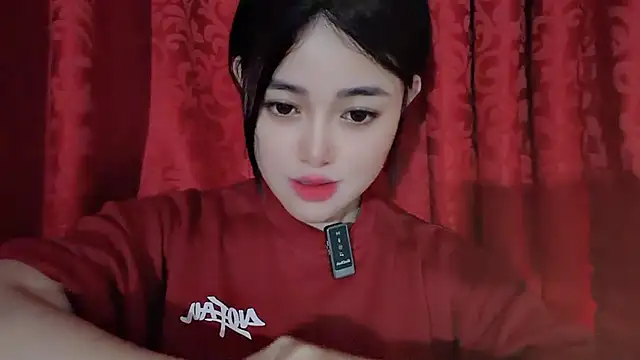 MiCandy-Lovee online show from March 26, 2026, 1:09 pm