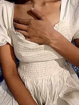 Snapshot of Angelic_Princess chatting on February 17, 2026, 6:00 am Angelic Princess online show from February 17, 2026, 6:00 am