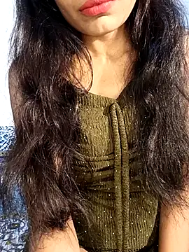 Snapshot of Angelic_Princess chatting on February 16, 2026, 5:50 am Angelic Princess online show from February 16, 2026, 5:50 am