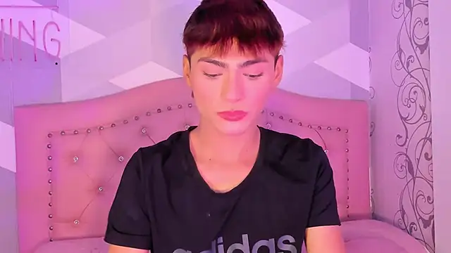 Snapshot of JacobRusso chatting on November 26, 2025, 5:57 pm JacobRusso online show from November 26, 2025, 5:57 pm