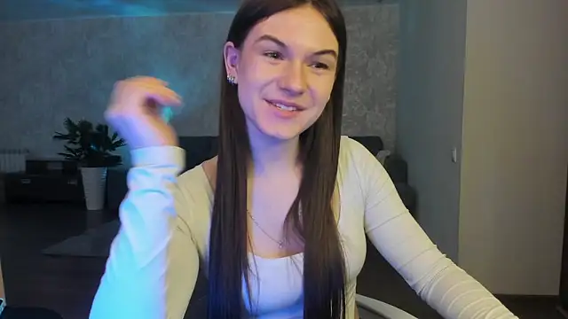 luna lust 212 online show from April 2, 2026, 2:46 pm