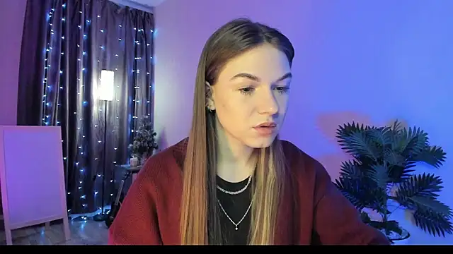 luna lust 212 online show from February 12, 2026, 4:12 am