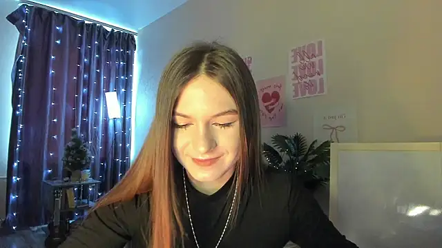 luna lust 212 online show from March 15, 2026, 4:19 am