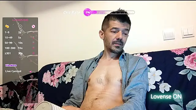Snapshot of Dale_E chatting on May 29, 2026, 2:06 am Dale E online show from May 29, 2026, 2:06 am