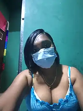 Dharshini98 online show from December 3, 2025, 1:54 pm