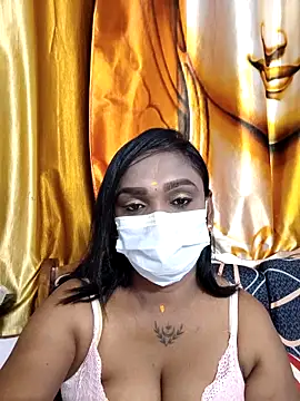 Dharshini98 online show from February 1, 2026, 7:23 pm