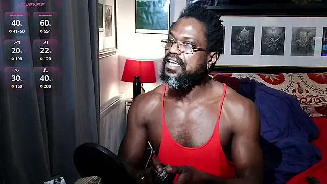 Snapshot of SirDaddylicious chatting on February 15, 2026, 8:30 pm SirDaddylicious online show from February 15, 2026, 8:30 pm