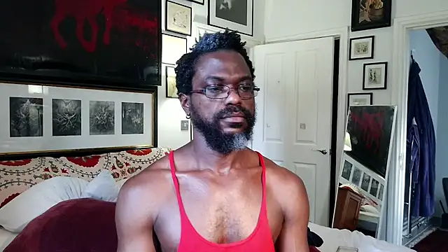 Snapshot of SirDaddylicious chatting on February 8, 2026, 10:46 am SirDaddylicious online show from February 8, 2026, 10:46 am