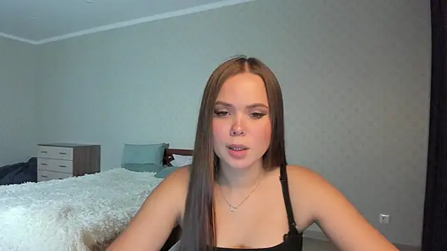 Kira love 81 online show from November 22, 2025, 6:18 pm