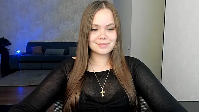 Snapshot of Kira_love_81 chatting on May 7, 2026, 12:08 pm Kira love 81 online show from May 7, 2026, 12:08 pm