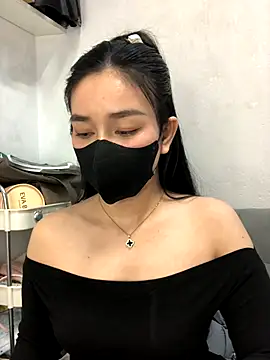 Tina 2k3 online show from December 22, 2025, 6:57 am