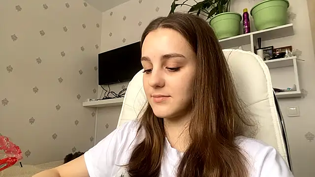 Snapshot of SweetieKatie chatting on February 26, 2026, 12:27 pm SweetieKatie online show from February 26, 2026, 12:27 pm