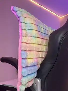 NinaSakura Eup online show from December 14, 2025, 11:38 am