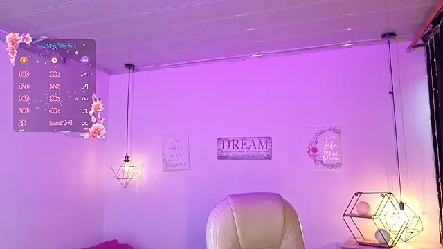 NinaSakura Eup online show from March 27, 2026, 12:06 pm