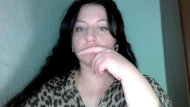 MelinaAx online show from April 2, 2026, 9:10 pm