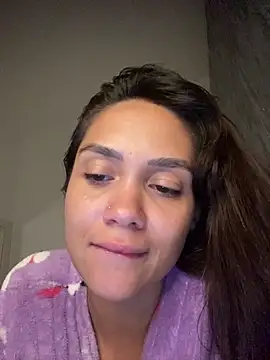 carolsapequinha online show from June 4, 2026, 7:35 am