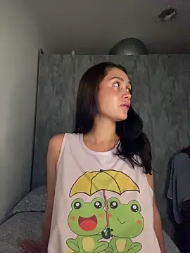 carolsapequinha online show from March 27, 2026, 10:49 am