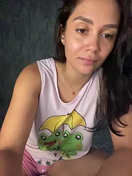 carolsapequinha online show from January 18, 2026, 3:37 pm